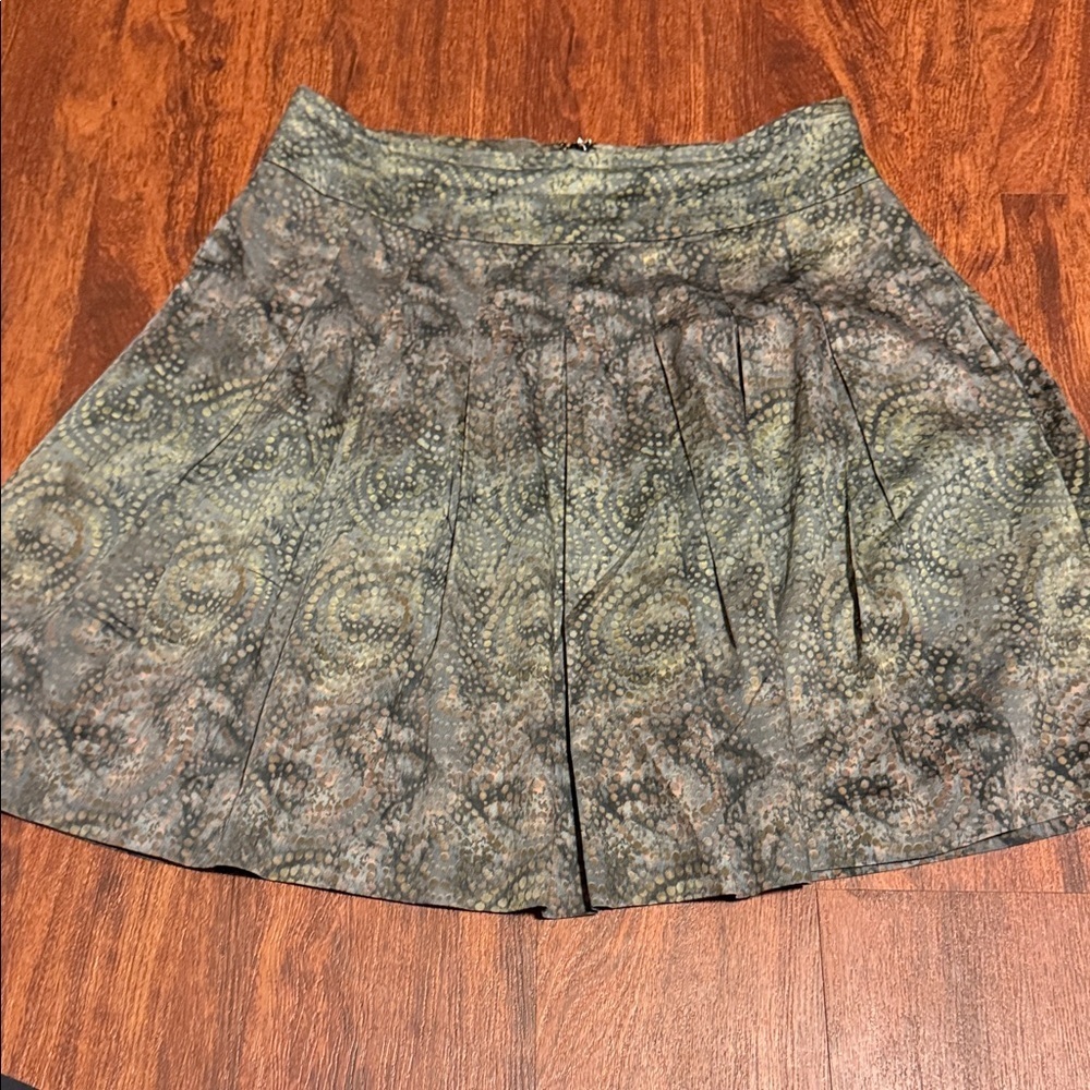Elegant Patterned Trevan Skirt - Green and Gray